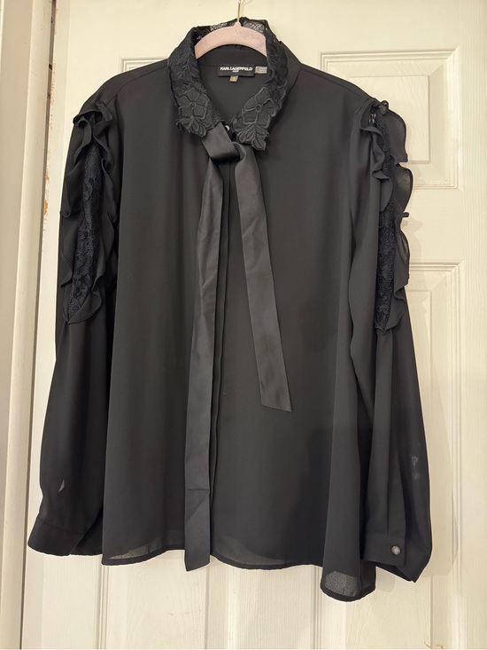 Karl Lagerfeld Tops - Karl Lagerfeld Black Ribbon Tie Blouse with Lace Ruffles size XL